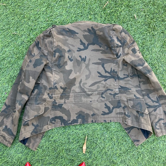 Cano jacket with crystal studs - Picture 1 of 3